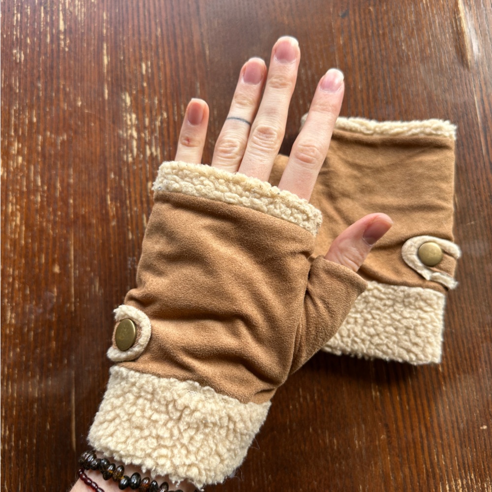 Wool Fingerless Gloves